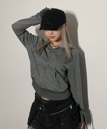 ショート丈 スタッズ ジップアップパーカー