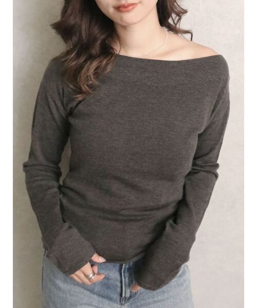 Ungrid（アングリッド）の「ギャザーデザインフィットニット（ニット/セーター・レディース・チャコールグレー/ライトグレー/レッド・FREE）」の15枚目の写真