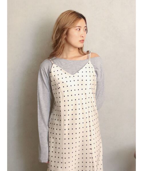 Ungrid（アングリッド）の「ギャザーデザインフィットニット（ニット/セーター・レディース・チャコールグレー/ライトグレー/レッド・FREE）」の19枚目の写真