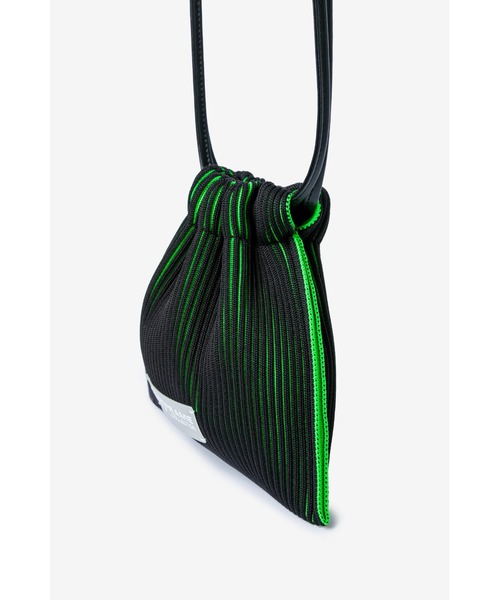 LASTFRAME（ラストフレーム）の「KASANE SACK BAG MINI（ショルダーバッグ・レディース・ブラック系その他/グレー系その他/グリーン系その他/ピンク系その他・mini）」の6枚目の写真