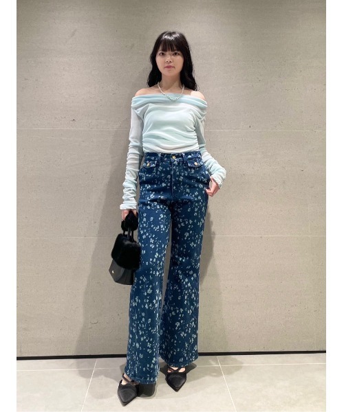 LILY BROWN(リリーブラウン)の「【WEB限定00サイズ】ストレッチフレアデニムパンツ(デニムパンツ・レディース・ブルー/イエロー/その他・0/1)」の21枚目の写真