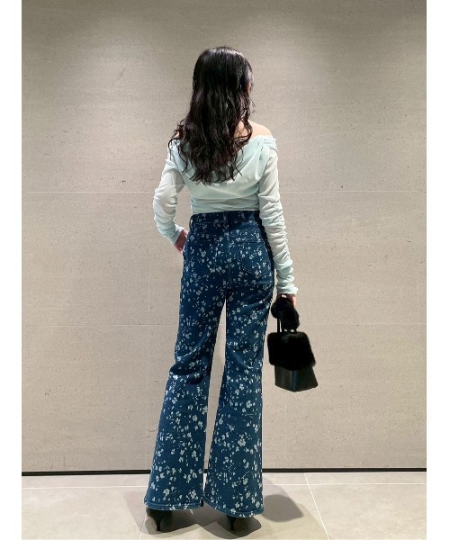 LILY BROWN(リリーブラウン)の「【WEB限定00サイズ】ストレッチフレアデニムパンツ(デニムパンツ・レディース・ブルー/イエロー/その他・0/1)」の22枚目の写真