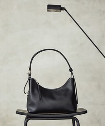 HARE（ハレ）の「RESHAPEバックルワンハンドルバッグ(HARE)（ハンドバッグ・メンズ）」