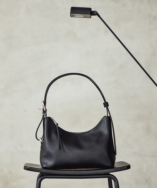 RESHAPEバックルワンハンドルバッグ(HARE)（ハンドバッグ）｜HARE