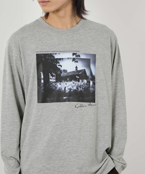 Mac-House(マックハウス)の「【T-GRAPHICS / ティーグラフィックス】フォトプリント長袖Tシャツ(Tシャツ/カットソー・メンズ・グレー系2/ブラック/ホワイト/グレー系1/ベージュ・S/M/L/XL)」の21枚目の写真