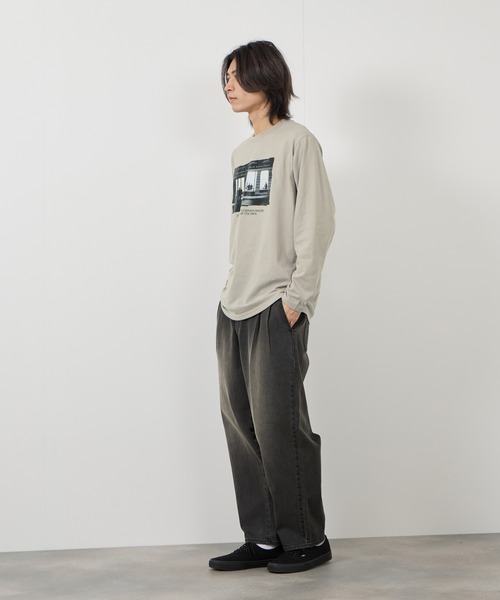 Mac-House(マックハウス)の「【T-GRAPHICS / ティーグラフィックス】フォトプリント長袖Tシャツ(Tシャツ/カットソー・メンズ・グレー系2/ブラック/ホワイト/グレー系1/ベージュ・S/M/L/XL)」の12枚目の写真