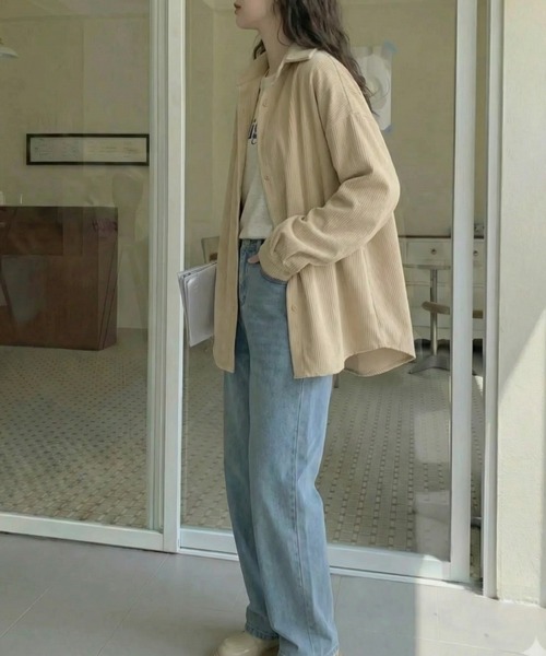 cammie(キャミー)の「コーデュロイシャツ(シャツ/ブラウス・レディース・アイボリー・M/L)」の4枚目の写真