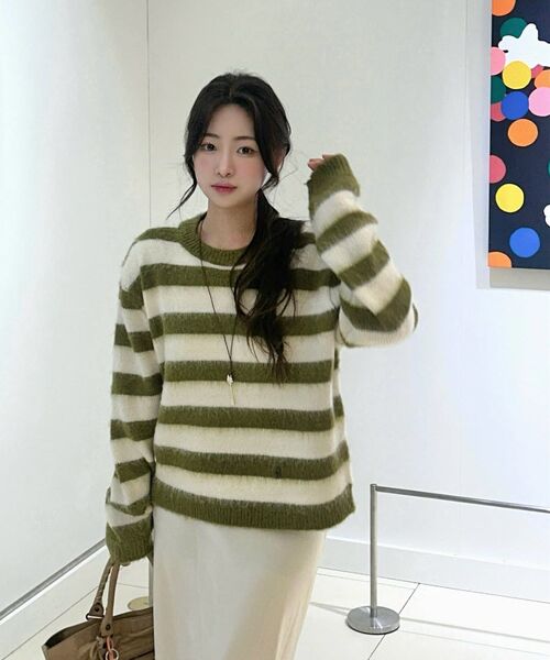 WEDNESDAYOASISFORWOMEN（ウェンズデー オアシス フォー ウーマン）の「ブリティッシュヘアリーウールストライプニット_オリーブ(WC25-KN70)（ニット/セーター・レディース・オリーブ・OS）」の6枚目の写真