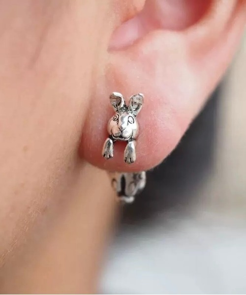 Burner（バーナー）の「【Cr+ov（クローヴ）】バニーモチーフ 3Dピアス cro-pierce-3-5【RBTS】（ピアス（両耳用）・メンズ・シルバー・FREE）」の2枚目の写真