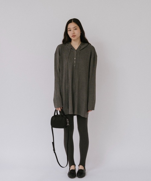 duei(デュイ)の「フェイクレザースクエアミニボストンバッグ / ショルダーバッグ(ショルダーバッグ・レディース・ブラック/パープル・FREE)」の6枚目の写真