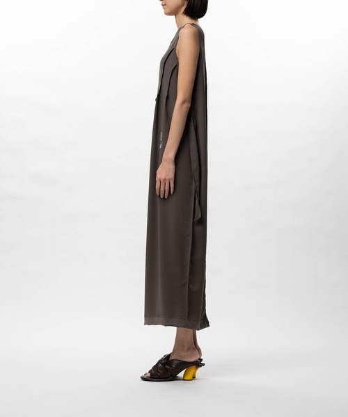 Maison MIHARA YASUHIRO(メゾンミハラヤスヒロ)の「Inside-out Dress(ドレス・レディース・ブラック/ブラウン・38/36)」の10枚目の写真