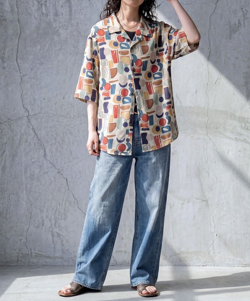 antiqua（アンティカ）の「幾何学柄 シャツ（シャツ/ブラウス・レディース・ホワイト/ブラック・ONESIZE）」の7枚目の写真