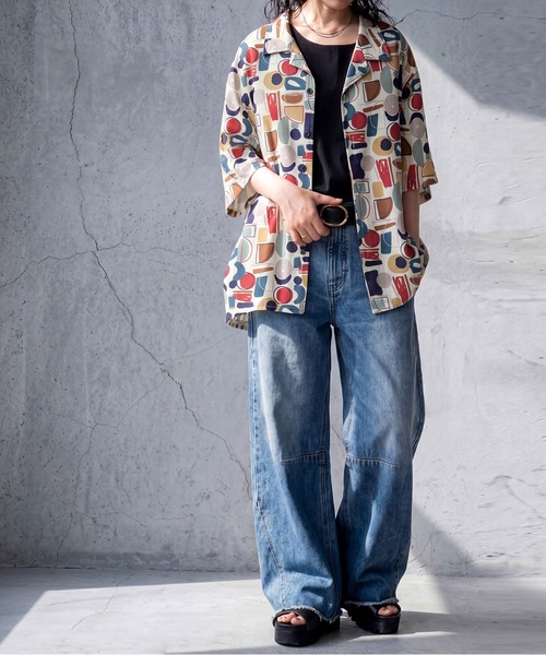antiqua（アンティカ）の「幾何学柄 シャツ（シャツ/ブラウス・レディース・ホワイト/ブラック・ONESIZE）」の21枚目の写真
