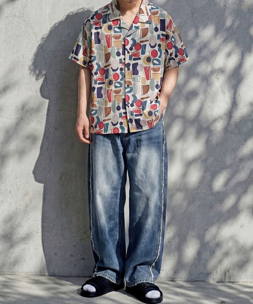antiqua（アンティカ）の「幾何学柄 シャツ（シャツ/ブラウス・レディース・ホワイト/ブラック・ONESIZE）」の4枚目の写真