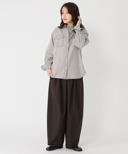 studio CLIP（スタディオクリップ）の「ベージックデニムシャツ《CLIP denim》（シャツ/ブラウス・レディース・ベビーピンク/ブルー/オフホワイト/グレー/ライトブルー・FREE）」の18枚目の写真