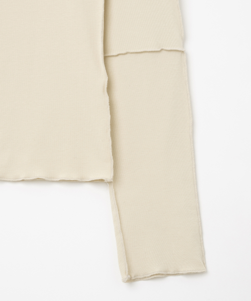 MILLO WOMEN（ミロウーマン）の「フィッテッドロングスリーブトップ [ライトベージュ]（Tシャツ/カットソー・レディース・その他・ONE SIZE）」の5枚目の写真