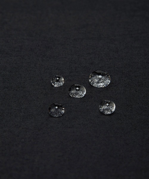 THE NORTH FACE（ザノースフェイス）の「THE NORTH FACE Compact Hooded Vest / ザ ノース フェイス コンパクト フーデッド ベスト（ベスト・メンズ・ベージュ/オフホワイト/ブラック・S/M/L/XL/XXL）」の10枚目の写真