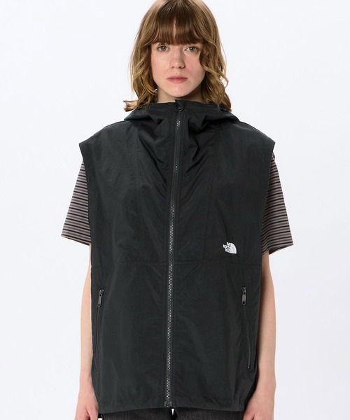 THE NORTH FACE（ザノースフェイス）の「THE NORTH FACE Compact Hooded Vest / ザ ノース フェイス コンパクト フーデッド ベスト（ベスト・メンズ・ベージュ/オフホワイト/ブラック・S/M/L/XL/XXL）」の4枚目の写真