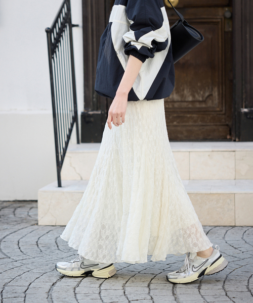 SLOBE IENA(スローブイエナ)の「《WEB限定/追加》レースランダムフレアスカート(スカート・レディース・アイボリー・36/38)」の6枚目の写真