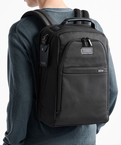 TUMI ALPHA（アルファ） ラージ・17インチ・エクスパンダブル・バック