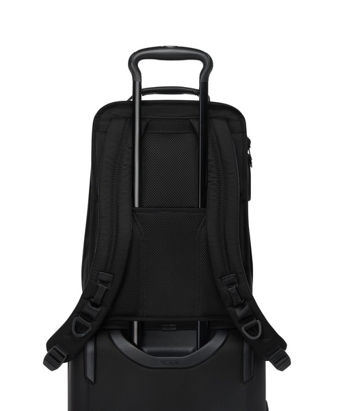 TUMI ALPHA（アルファ） ミディアム・15インチ・エクスパンダブル