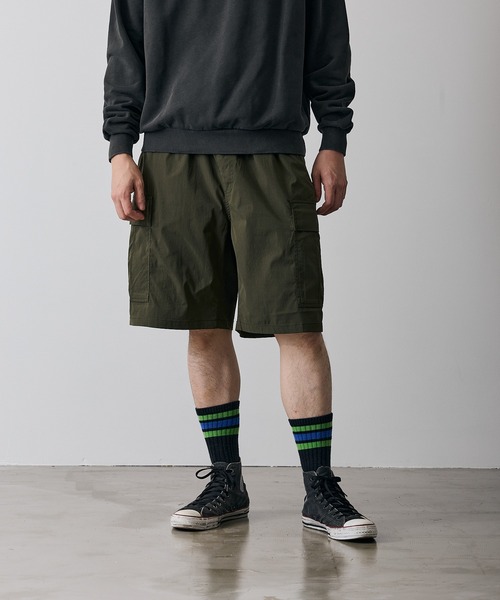 improves(インプローブス)の「ポリワッシャー ワイド ショーツ カーゴパンツ(その他パンツ・メンズ・ブラック/カーキ・SMALL/MEDIUM/LARGE/X-LARGE)」の2枚目の写真