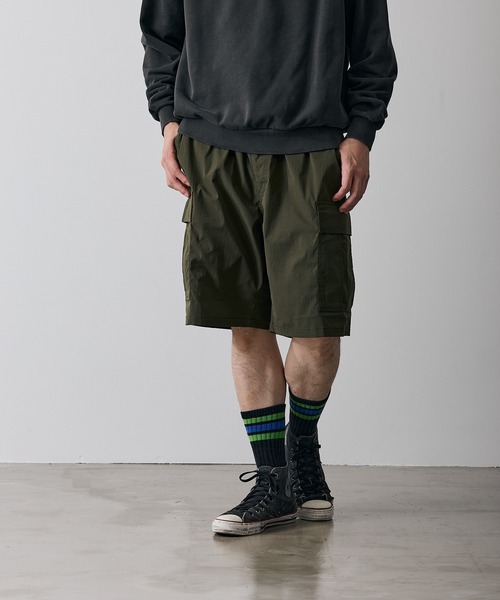 improves(インプローブス)の「ポリワッシャー ワイド ショーツ カーゴパンツ(その他パンツ・メンズ・ブラック/カーキ・SMALL/MEDIUM/LARGE/X-LARGE)」の21枚目の写真