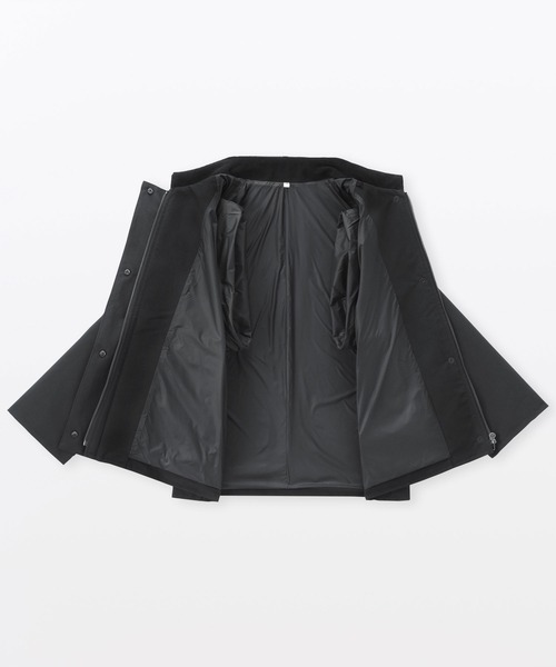 無印良品（ムジルシリョウヒン）の「婦人　撥水　コーデュロイ衿　ショートブルゾン（ブルゾン・レディース・ブラック/カーキ/アイボリー・S/M/L/XL）」の8枚目の写真