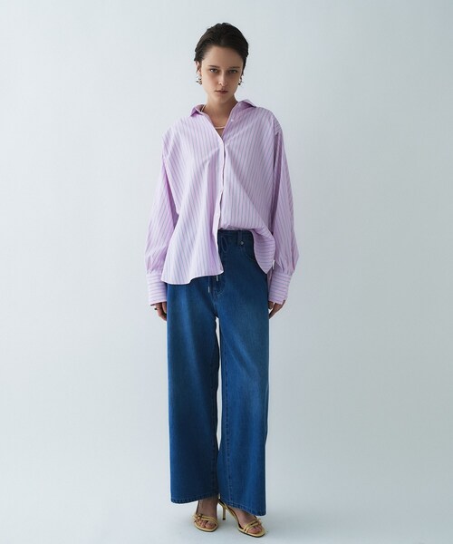 cloenc（クロエンス）の「【手洗い可】バックギャザールーズシャツ（シャツ/ブラウス・レディース・ピンク系その他/ホワイト/ブルー系2/ベージュ・02）」の5枚目の写真