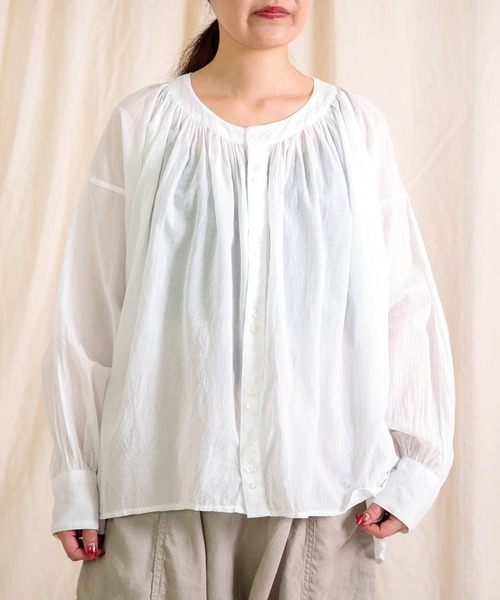 Brocante（ブロカント）の「[Brocante / ブロカント] 80ローン クレアシャツ（シャツ/ブラウス・レディース・ロイヤルブルー/ブラック/ホワイト/アイボリー・2）」の2枚目の写真