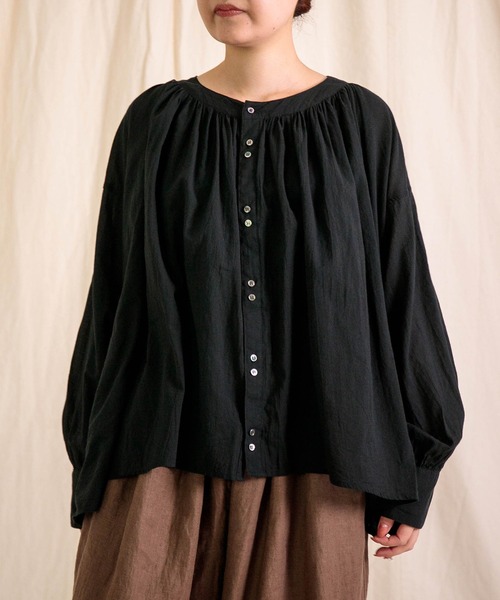 Brocante（ブロカント）の「[Brocante / ブロカント] 80ローン クレアシャツ（シャツ/ブラウス・レディース・ロイヤルブルー/ブラック/ホワイト/アイボリー・2）」の3枚目の写真