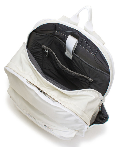 LeSportsac（レスポートサック）の「ROUTE BACKPACK メレンゲ2（バックパック/リュック・レディース・ホワイト・FREE）」の8枚目の写真
