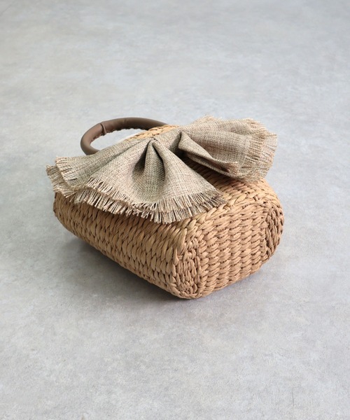 MIAN (ミアン)の「リボンかごバッグ(かごバッグ・レディース・ブラック/ベージュ・FREE)」の7枚目の写真