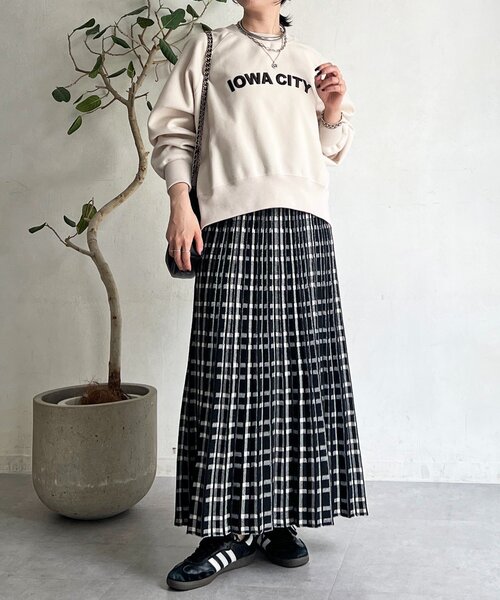 un dix cors(アンディコール)の「ウールフリースロゴプルオーバー(Tシャツ/カットソー・レディース・ネイビー/モカ/アイボリー・FREE)」の4枚目の写真