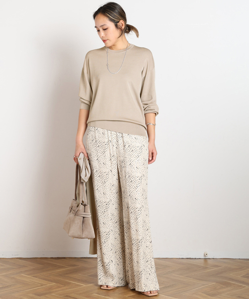 AP STUDIO（エーピーストゥディオ）の「パイソンプリントパンツ（その他パンツ・レディース・アイボリー・36/38）」の4枚目の写真