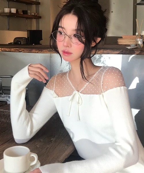 Sibra(シブラ)の「ドットチュール切替 リボンデザイン リブニットトップス(Tシャツ/カットソー・レディース・ホワイト/ブラック/アイボリー/グレー・M)」の13枚目の写真