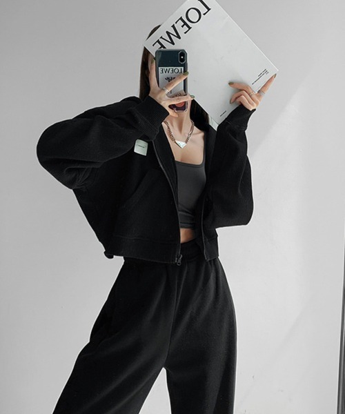 Flugge(フラッジー)の「ショート丈サーマルフーディー(パーカー・レディース・ブラック/グレー・LARGE/MEDIUM)」の3枚目の写真