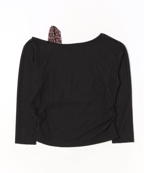 Ritzy(リッツィー)の「ロゴアップリケ刺繍ワンショルダーヒョウ柄テープスウエット(スウェット・レディース・ブラック・FREE)」の9枚目の写真