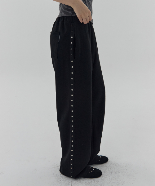 DEARSTALKER(ディアストーカー)の「LUNA EYELET SWEAT PANTS - BLACK(スウェットパンツ・レディース・その他・FREE)」の1枚目の写真