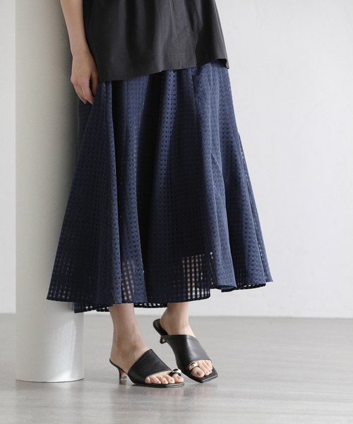 La TOTALITE（ラトータリテ）の「【洗える】シアーチェックパネルスカート（スカート・レディース・ホワイト/ピンク系その他/ネイビー・38/36）」の16枚目の写真