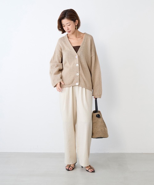 MICA&DEAL(マイカ&ディール)の「Vネックルーズニットカーディガン(ニット/セーター・レディース・グレイッシュベージュ/ベージュ/ダークグレー・FREE)」の16枚目の写真