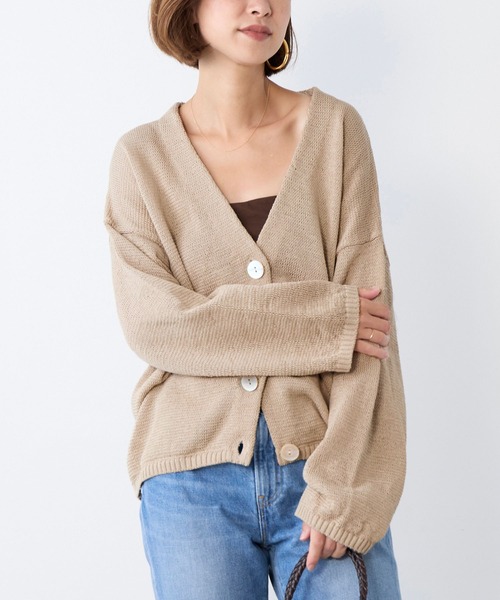 MICA&DEAL(マイカ&ディール)の「Vネックルーズニットカーディガン(ニット/セーター・レディース・グレイッシュベージュ/ベージュ/ダークグレー・FREE)」の18枚目の写真