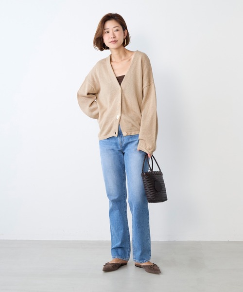 MICA&DEAL(マイカ&ディール)の「Vネックルーズニットカーディガン(ニット/セーター・レディース・グレイッシュベージュ/ベージュ/ダークグレー・FREE)」の20枚目の写真