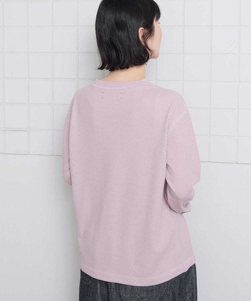 l'atelier du savon（アトリエドサボン）の「ちいさなポケットのワッフルプルオーバー（Tシャツ/カットソー・レディース・パープル/グリーン/マルチ・FREE）」の13枚目の写真