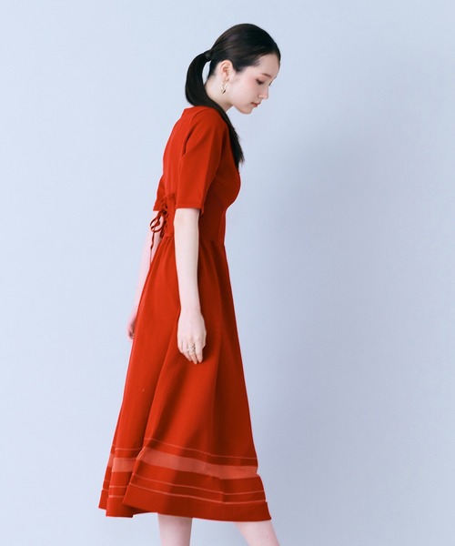 Audie a Muses(オーディアミューズ)の「美シルエットニットワンピース(ワンピース・レディース・ブラック/レッド・38/42)」の18枚目の写真