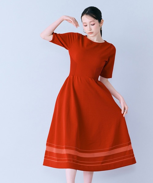 Audie a Muses(オーディアミューズ)の「美シルエットニットワンピース(ワンピース・レディース・ブラック/レッド・38/42)」の20枚目の写真