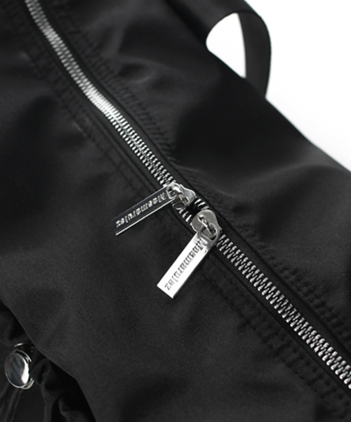 MASMARULEZ（マスマルールズ）の「[INT][POUCH SET] glossy shoulder duffel bag _ Black（ボストンバッグ・レディース・その他・FREE）」の20枚目の写真