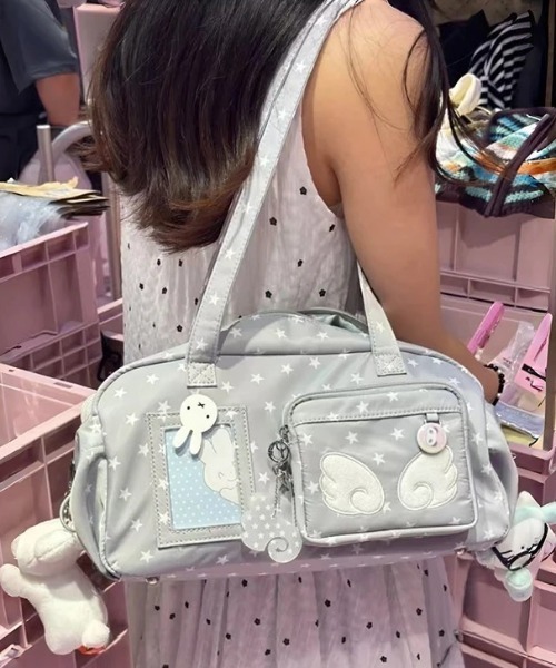 LAC-VERT（ラック・ヴェール）の「【推し活】エンジェルコアハンドバッグ（ハンドバッグ・レディース・ブルー/ピンク/ホワイト/グレー・FREE）」の7枚目の写真