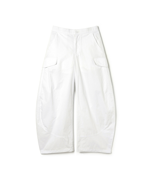 STUDIO&PARC(スタジオアンドパルク)の「Cargo Cutline Pants_White(スウェットパンツ・レディース・ホワイト・FREE)」の6枚目の写真
