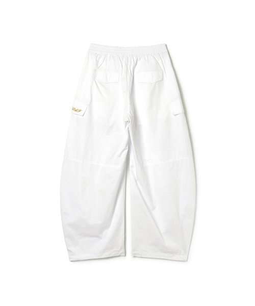 STUDIO&PARC(スタジオアンドパルク)の「Cargo Cutline Pants_White(スウェットパンツ・レディース・ホワイト・FREE)」の7枚目の写真